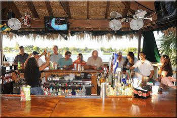Royal Inn Hotel Loxahatchee エクステリア 写真